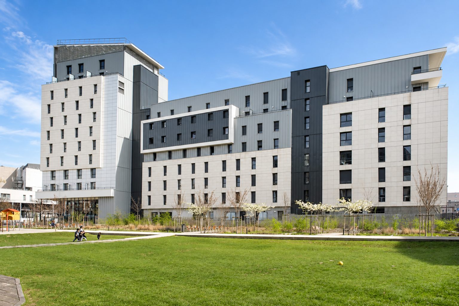 Le Collège 1 à Colombes — visuel 1 sur 1